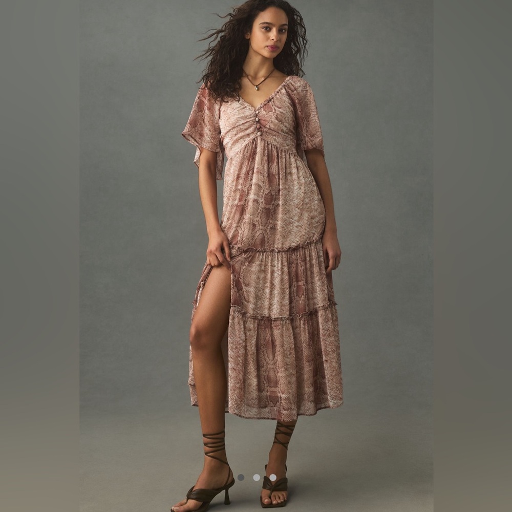 Anthropologie Short-Sleeve Women’s Large Tiered Midi Dress Smocked Back NWT